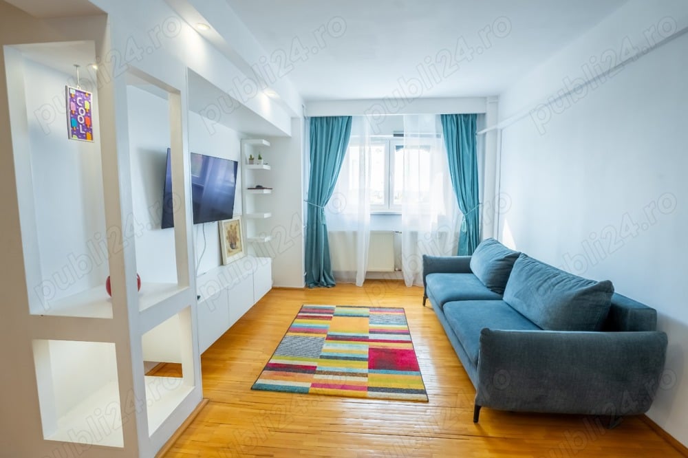 Apartament 3 camere zona Apărătorii Patriei 