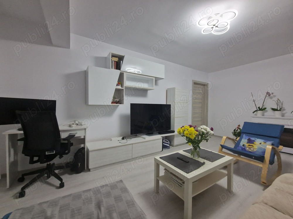 Inchiriez apartament 2 camere, decomandat, zona Bazilescu