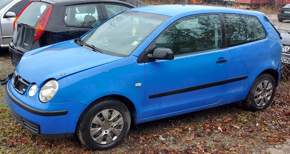 Dezmembram Volkswagen Polo ,an 2003