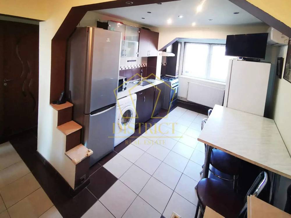 Apartament spatios cu 2 camere | Calea Aradului