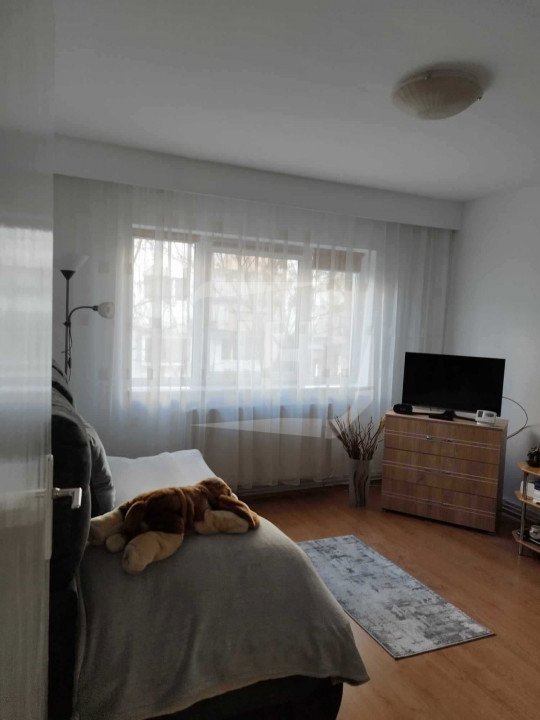 Apartament cu 2 camere decomandat | etaj 1 | zona Iulius Mall