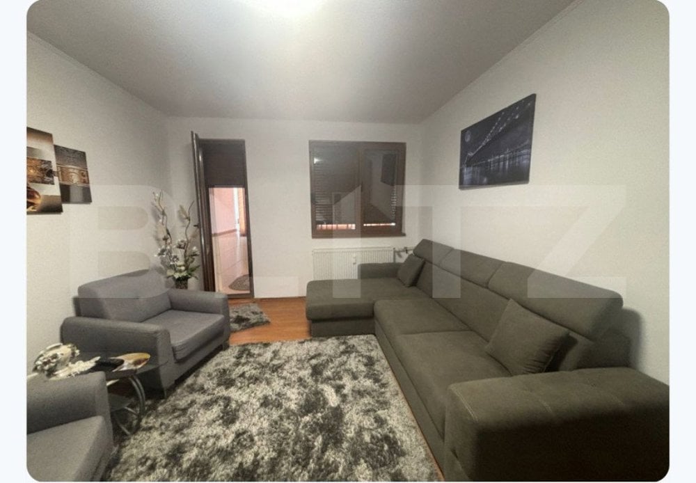 Apartament 2 camere, modern, etaj intermediar, zona Liceului Petru Rares