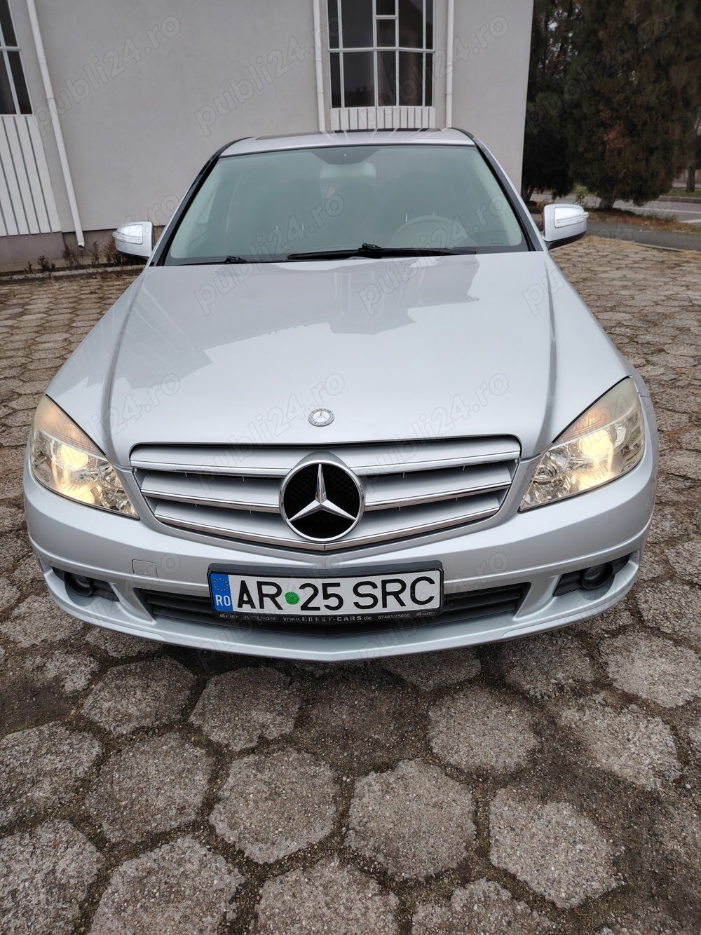 Vând Mercedes C clas200