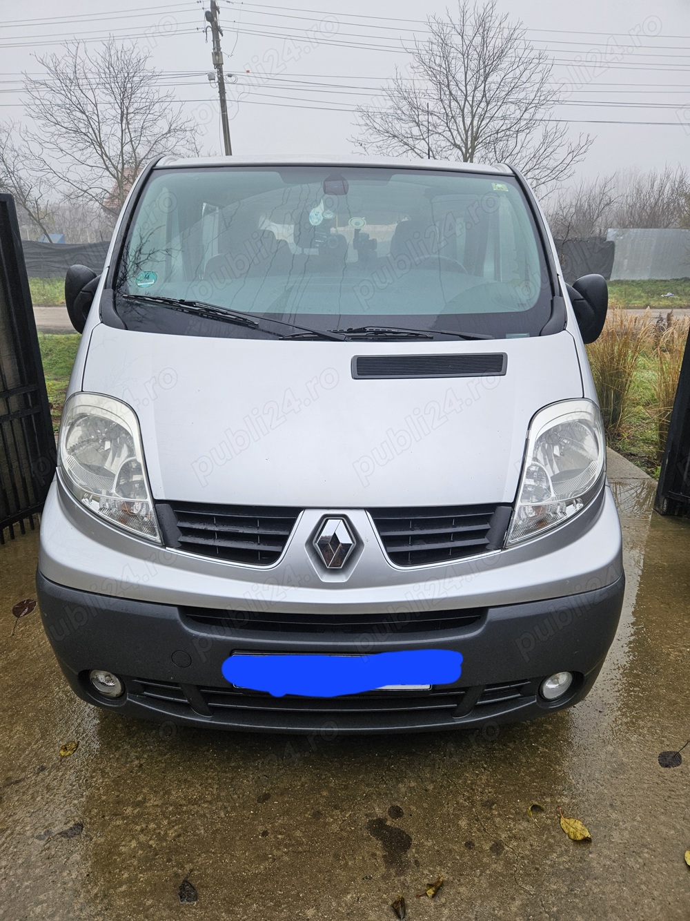 Microbuz renault trafic 1,9tdi an2008