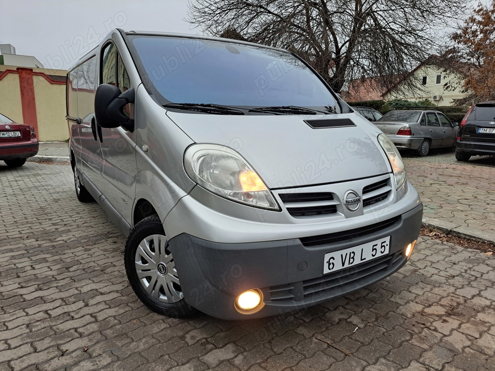 Opel Vivaro Nissan Primastar 2 x usi laterale, 2009, 2.0 clima lung