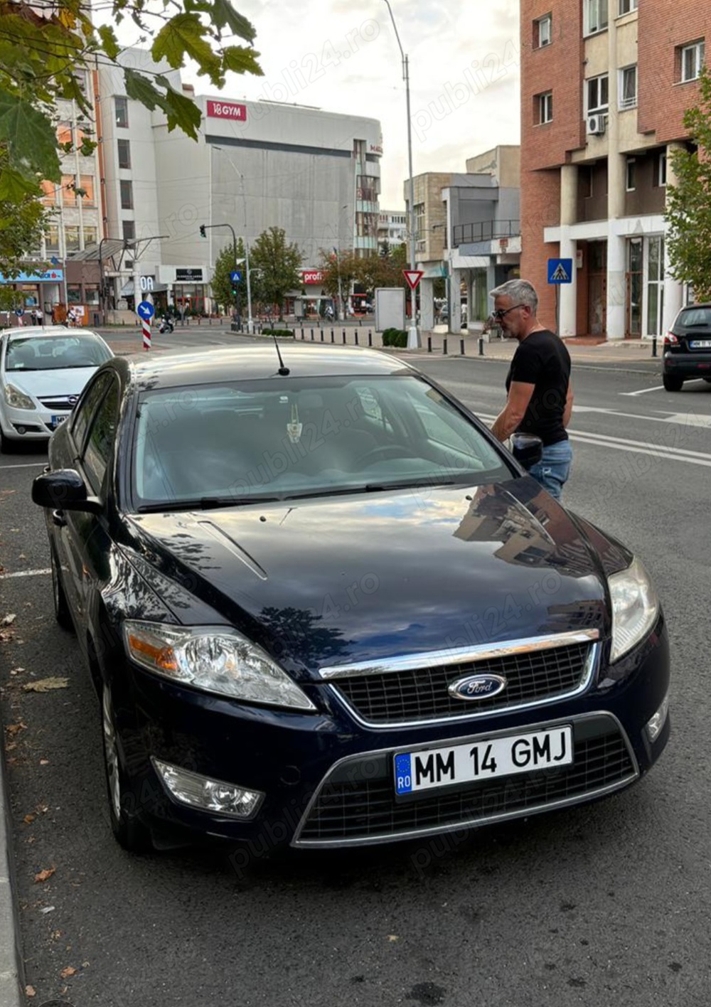 Vând Ford Mondeo 1.8 disel, 2010.