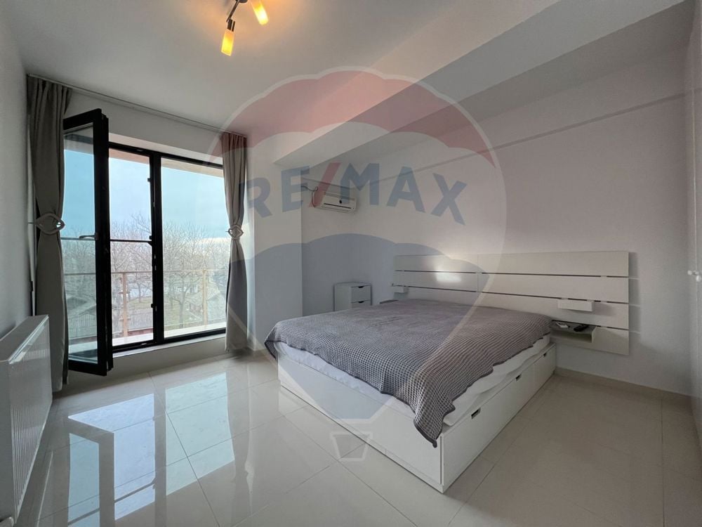 Apartament 2 camere de închiriat vedere frontala la mare Mamaia Nord