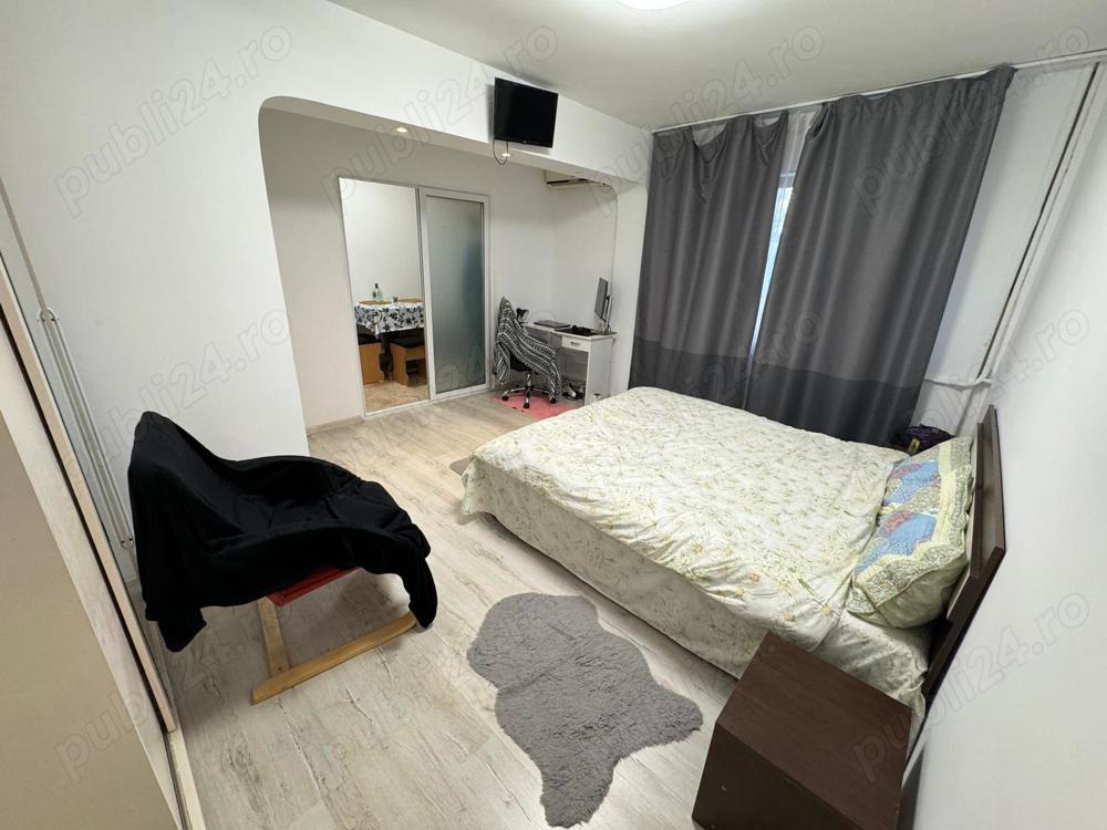 1 camera PODU ROS, renovat, chirie 330 euro