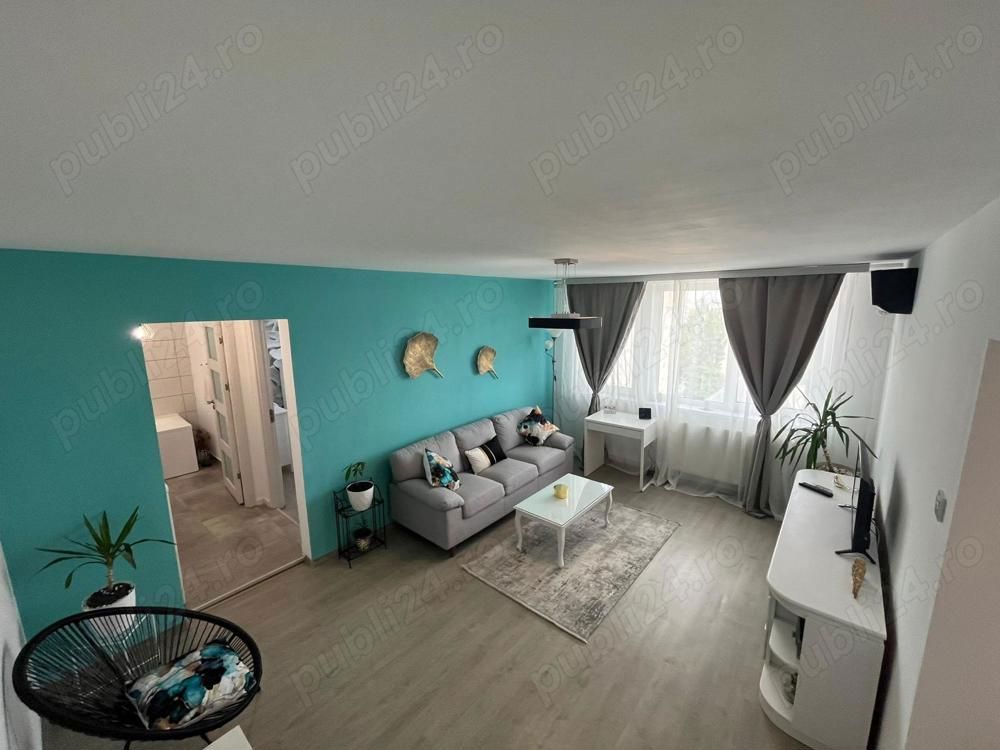 Apartament de 2 camere, semidecomandat, zona spitalului judetean