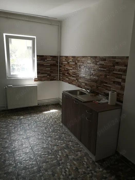 Apartament cu 2 camere în Calea Girocului