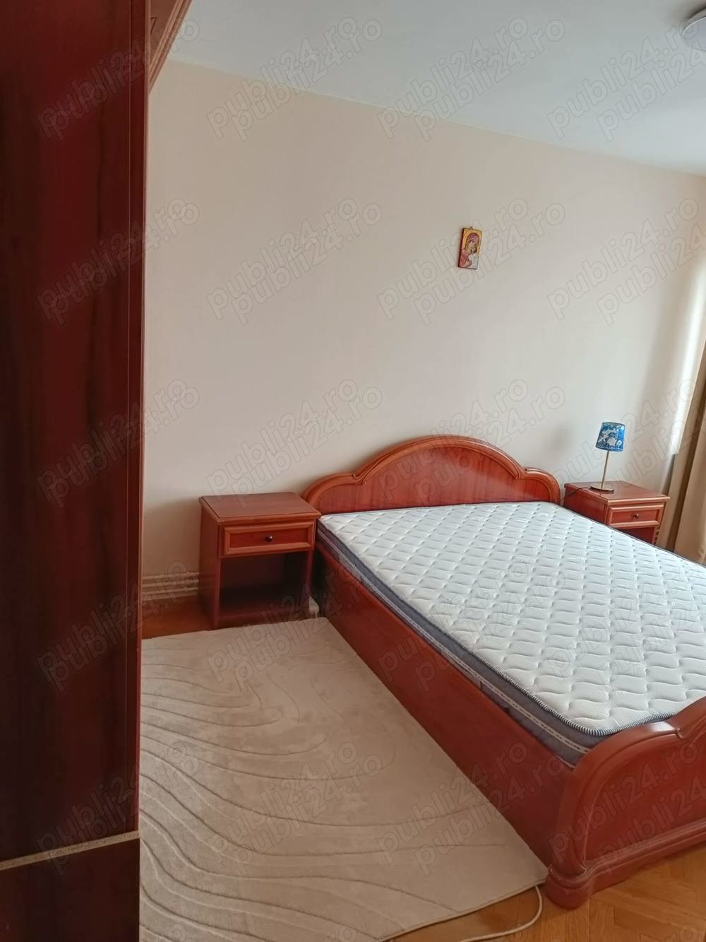 Apartament cu 4 camere în Calea Circumvalațiunii