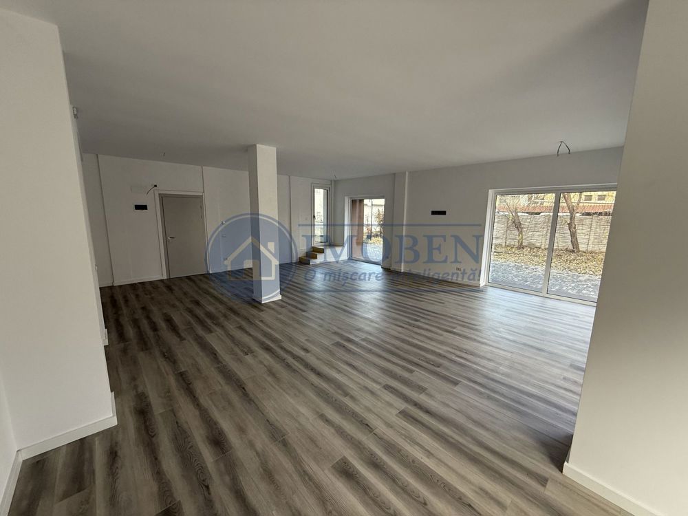 Spatiu comercial si birouri -Lapus -openspace -75mp -bloc nou parcare