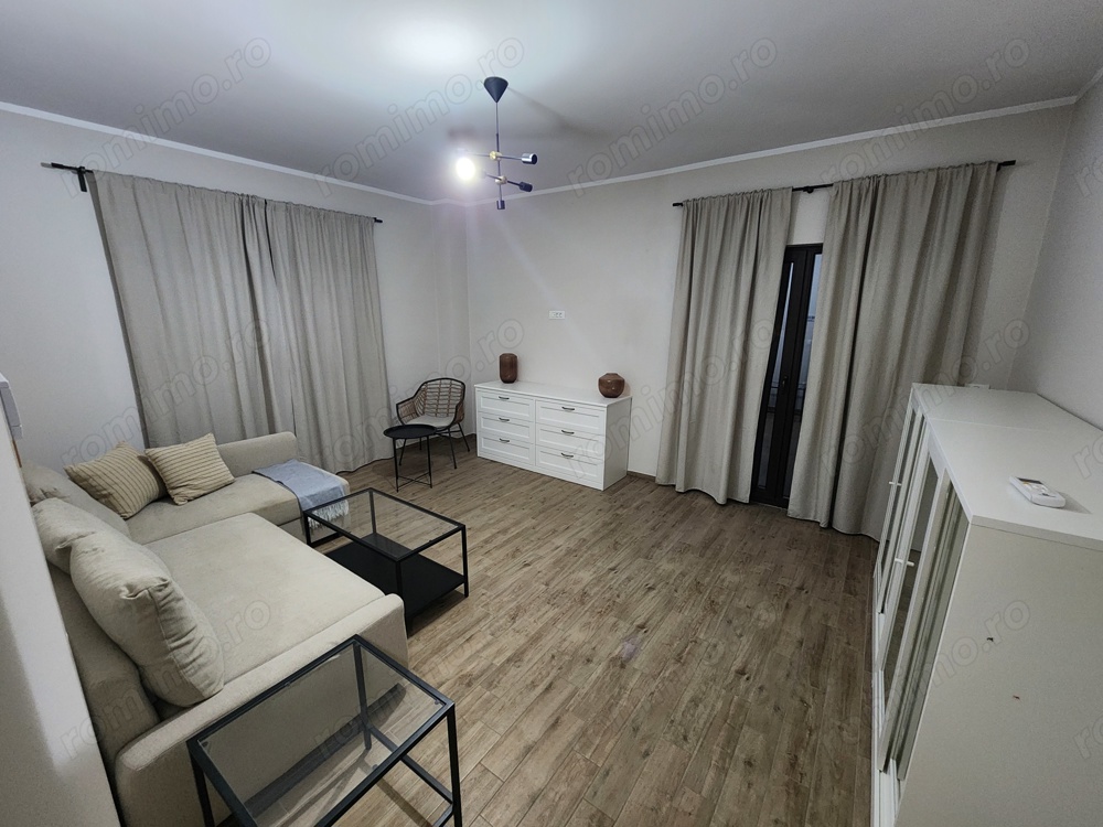  închiriez apartament în Dumbrăvița