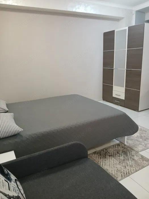 apartament cu 2 camere în zona Vitan