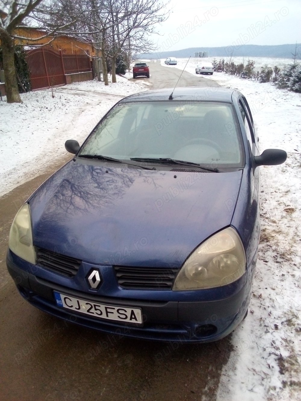 Vând Renault Clio an 2005 135000 KM