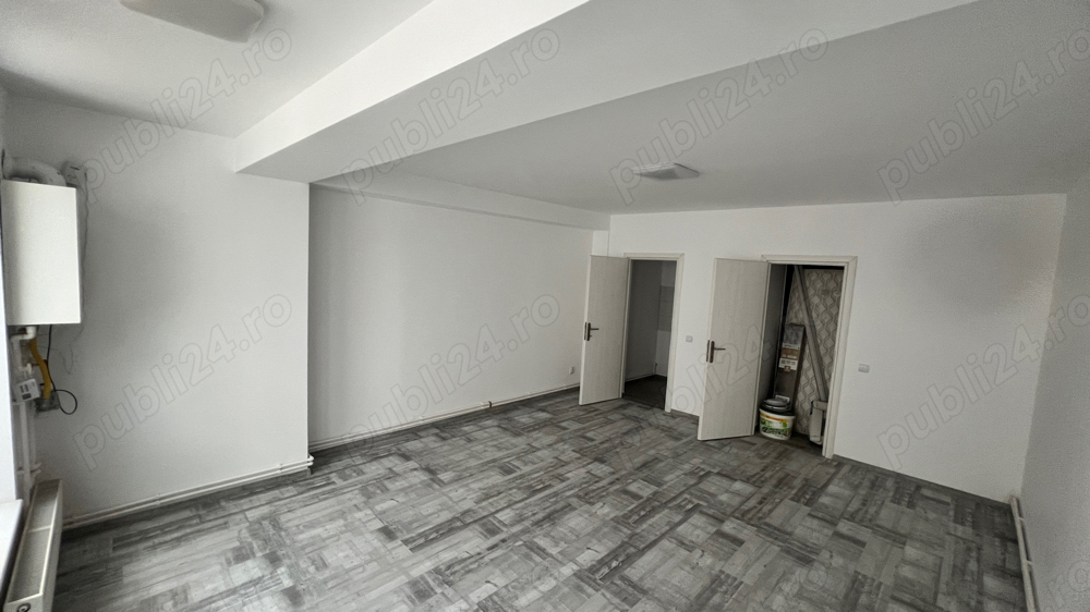 Vand apartament pozitie centrala, parcare, instalatii noi, proaspat renovat 