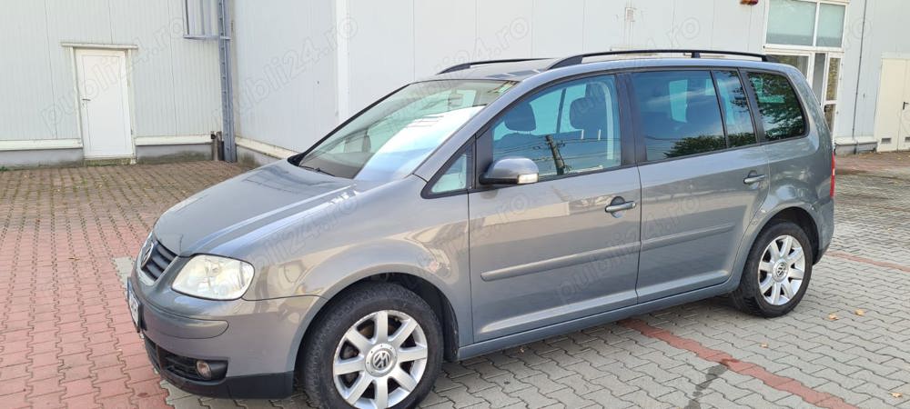 Volkswagen Touran 2.0 TDI DSG 3