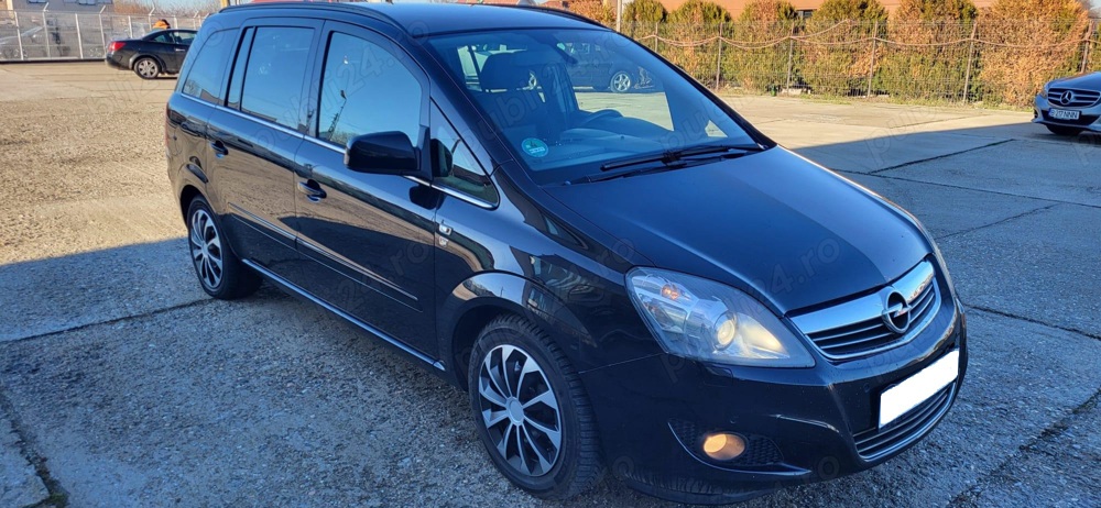 Opel Zafira B 1,7 CDTI ecoFLEX COSMO 7 LOCURI * Navi * Xenon * Pilot* Senzori parcare