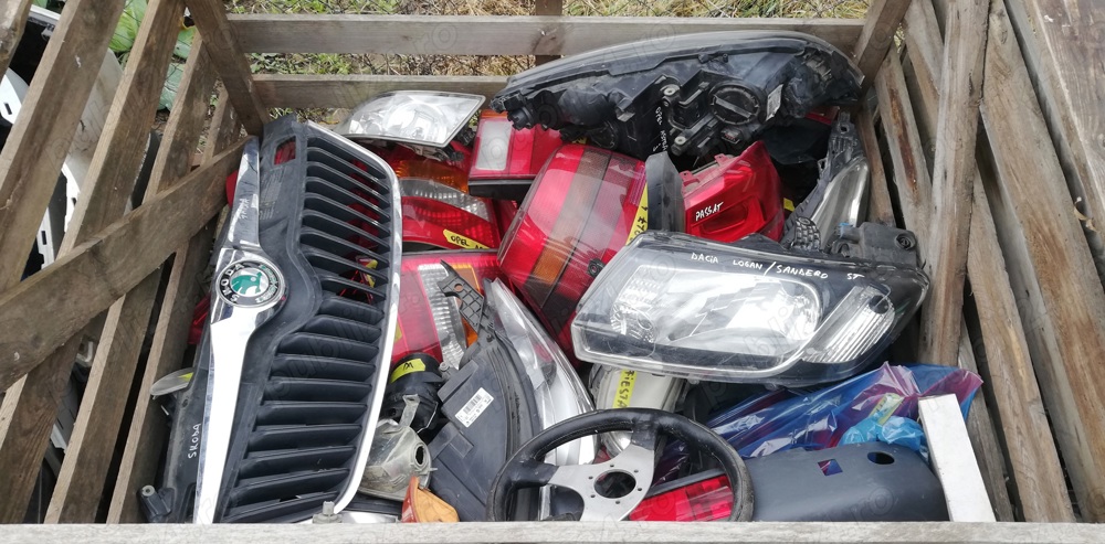 Elemente de caroserie auto 