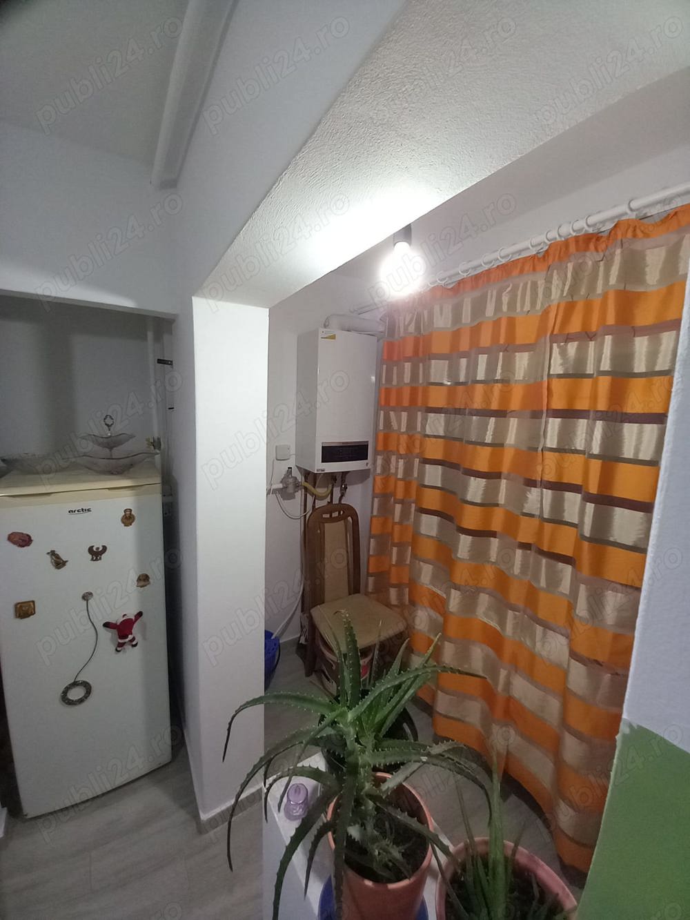 Închiriez apartament 2 camere 