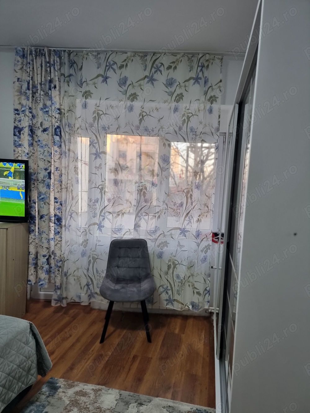 Vand apartament 2 camere calea victorie