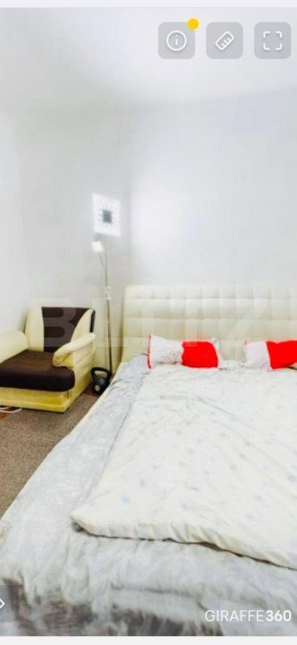 Casa cu 2 corpuri in curte, individuala,  7 camere, 150 mp, zona Bartolomeu