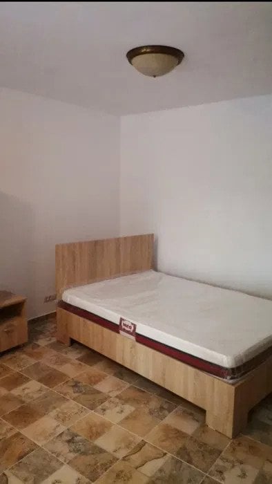 Garsoniera, 30mp, centrala proprie, metrou,  Bucurestii Noi