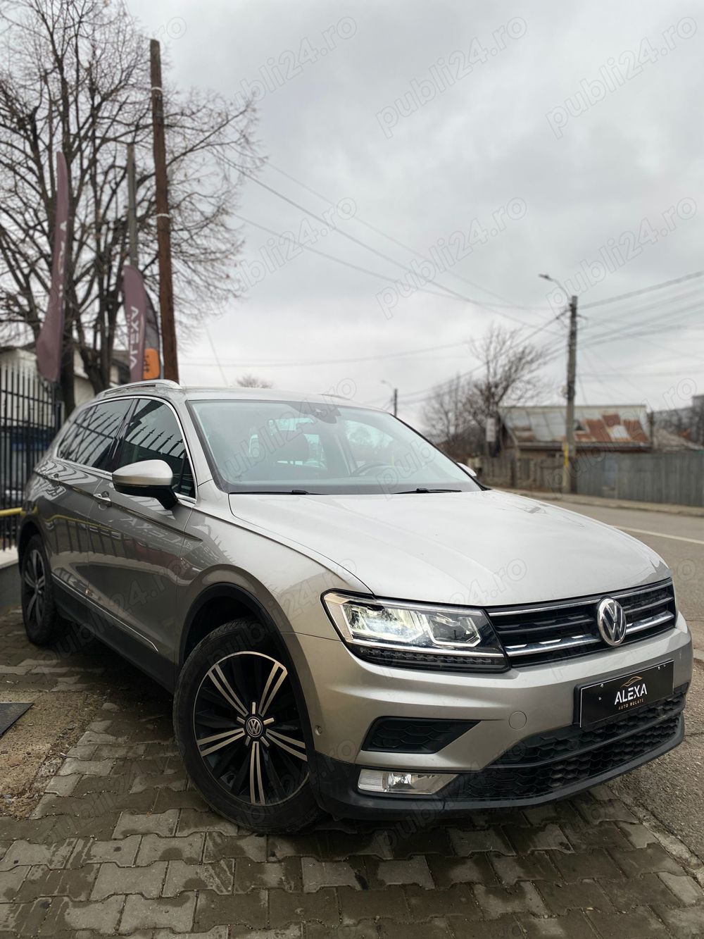 Volkswagen Tiguan VW 1.6 TDI 4x2 115CP Senzori 360 EURO 6 Park-Assist 2017