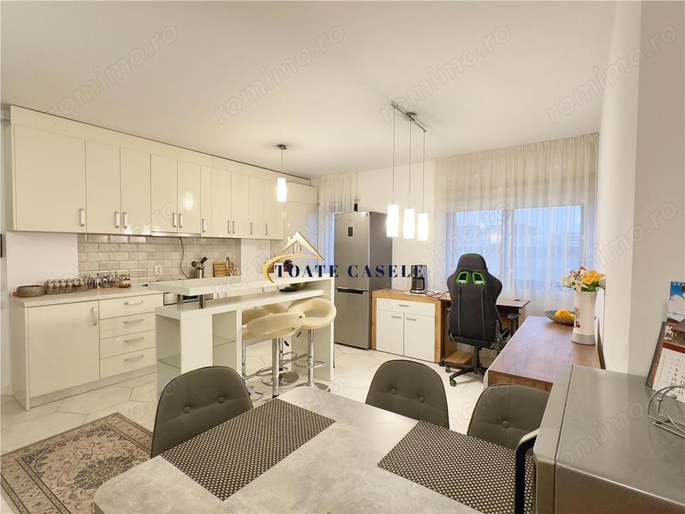 Apartament modern cu 3 camere, garaj, zona Iulius Mall