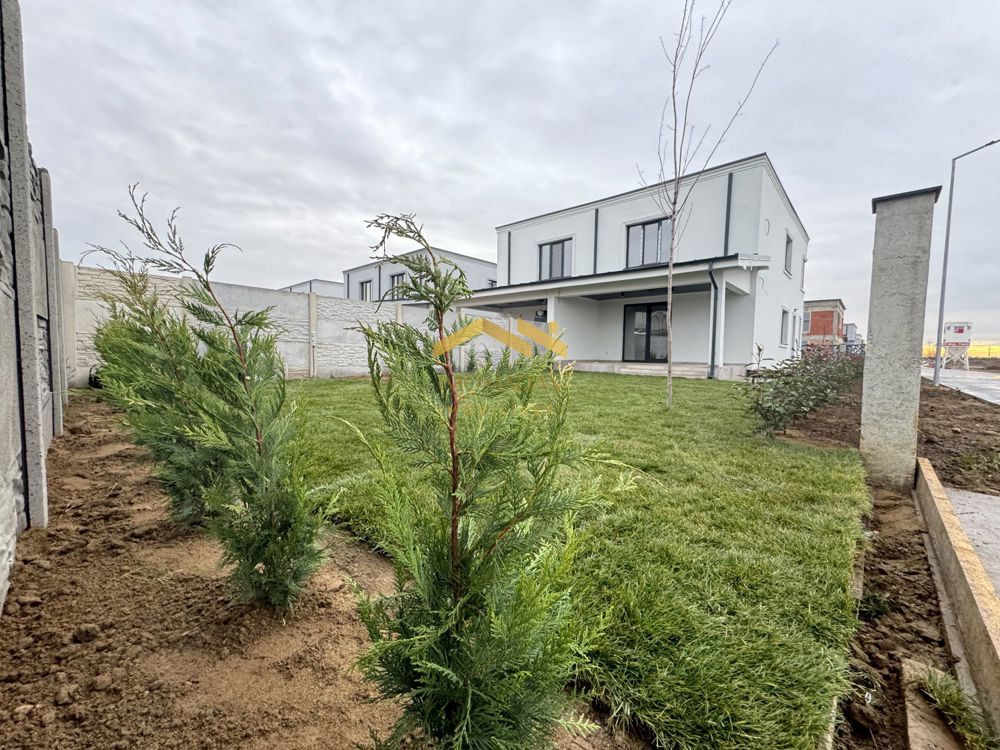 Bucovăț-Duplex P+E-4 Camere