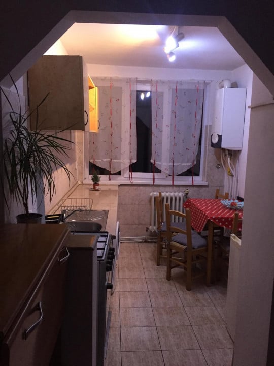 Apartament cu 2 camere, Piața Mihai Viteazu, Cluj-Napoca