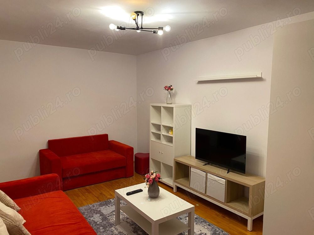 Proprietar inchiriez apartament zona semi-centrala