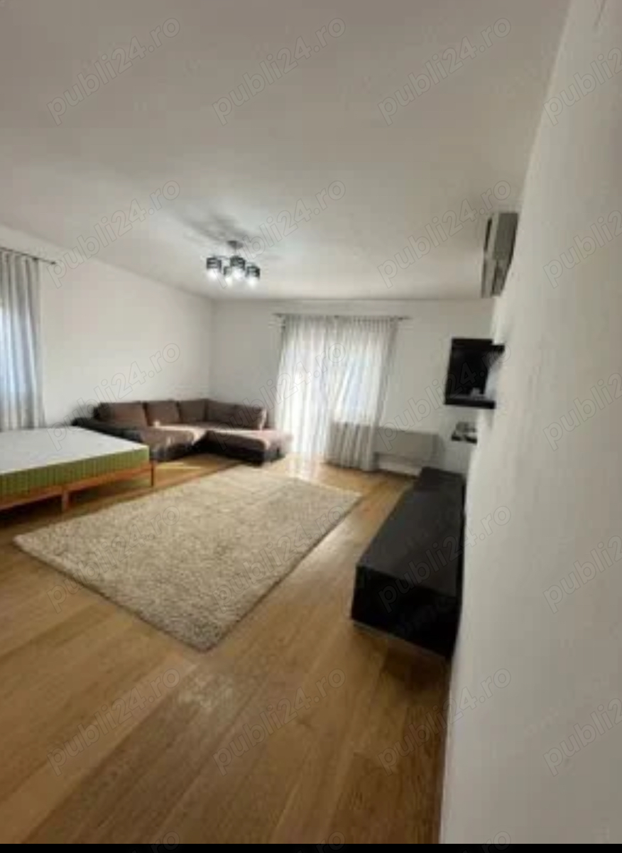 De vânzare apartament 3 camere zona Torontalului complex Europa 