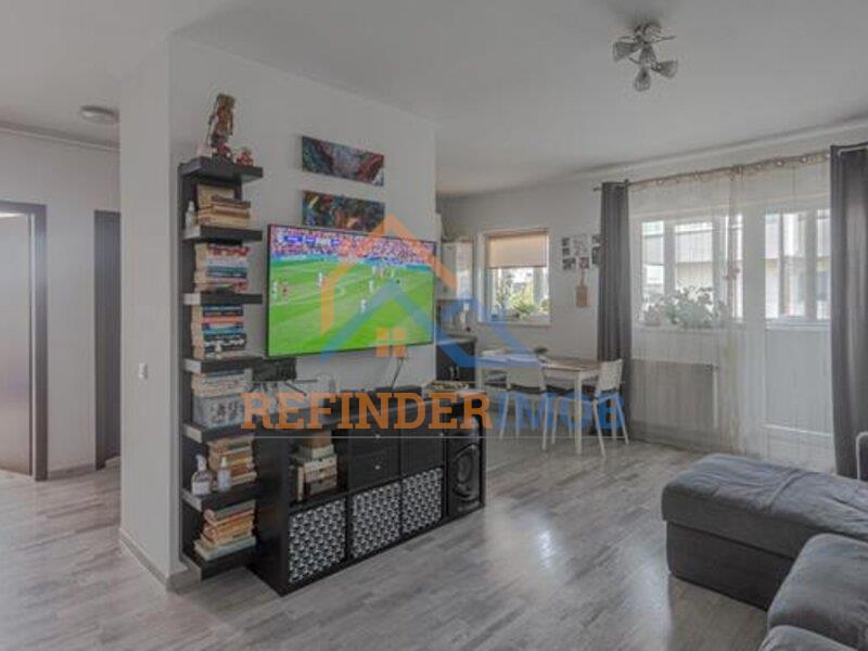 apartamnet 3 camere Berceni