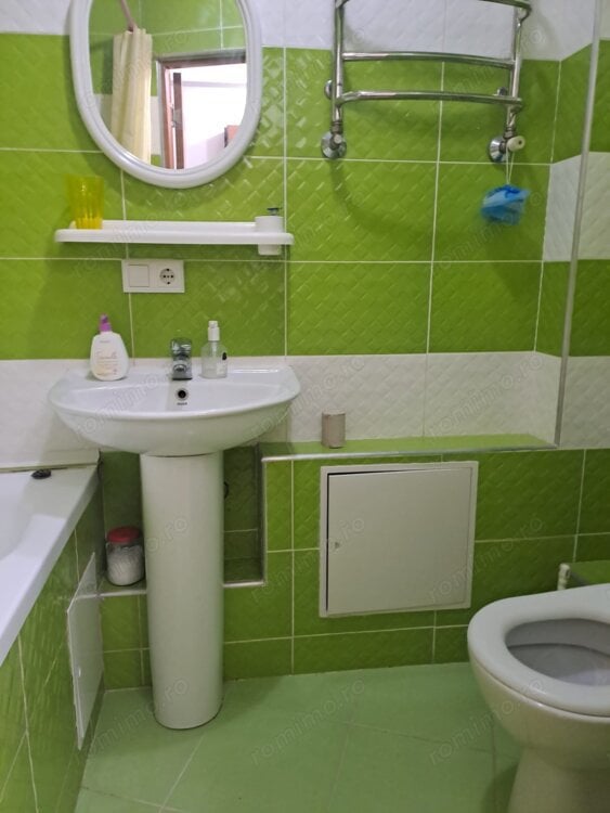 Ofer spre inchiriere apartament cu 2 camere in zona Crangasi