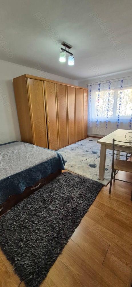 Închiriez apartament de două camere