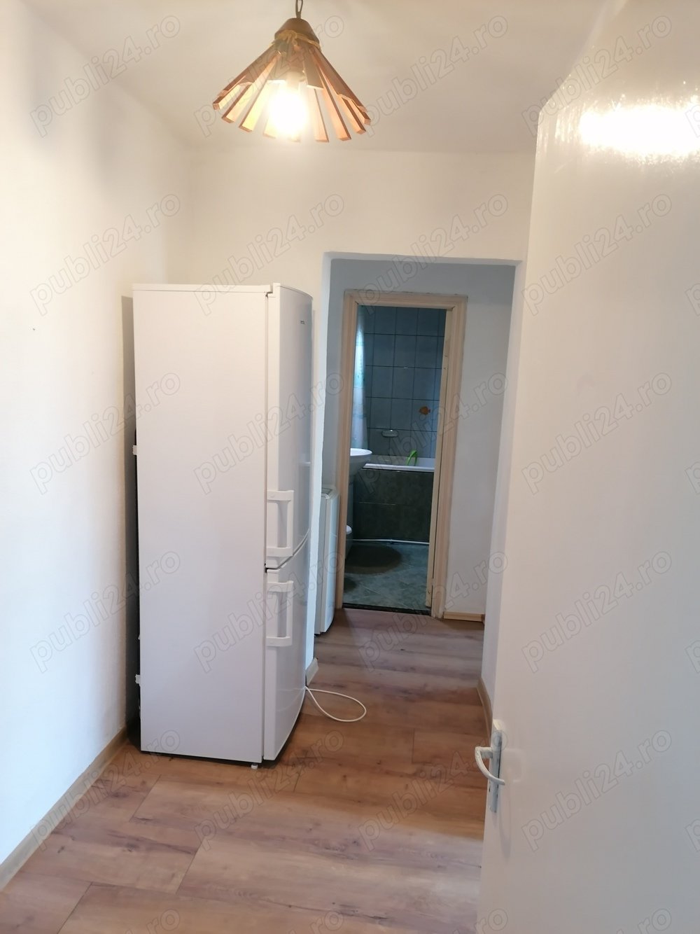 apartament 2 camere pentru închiriat 