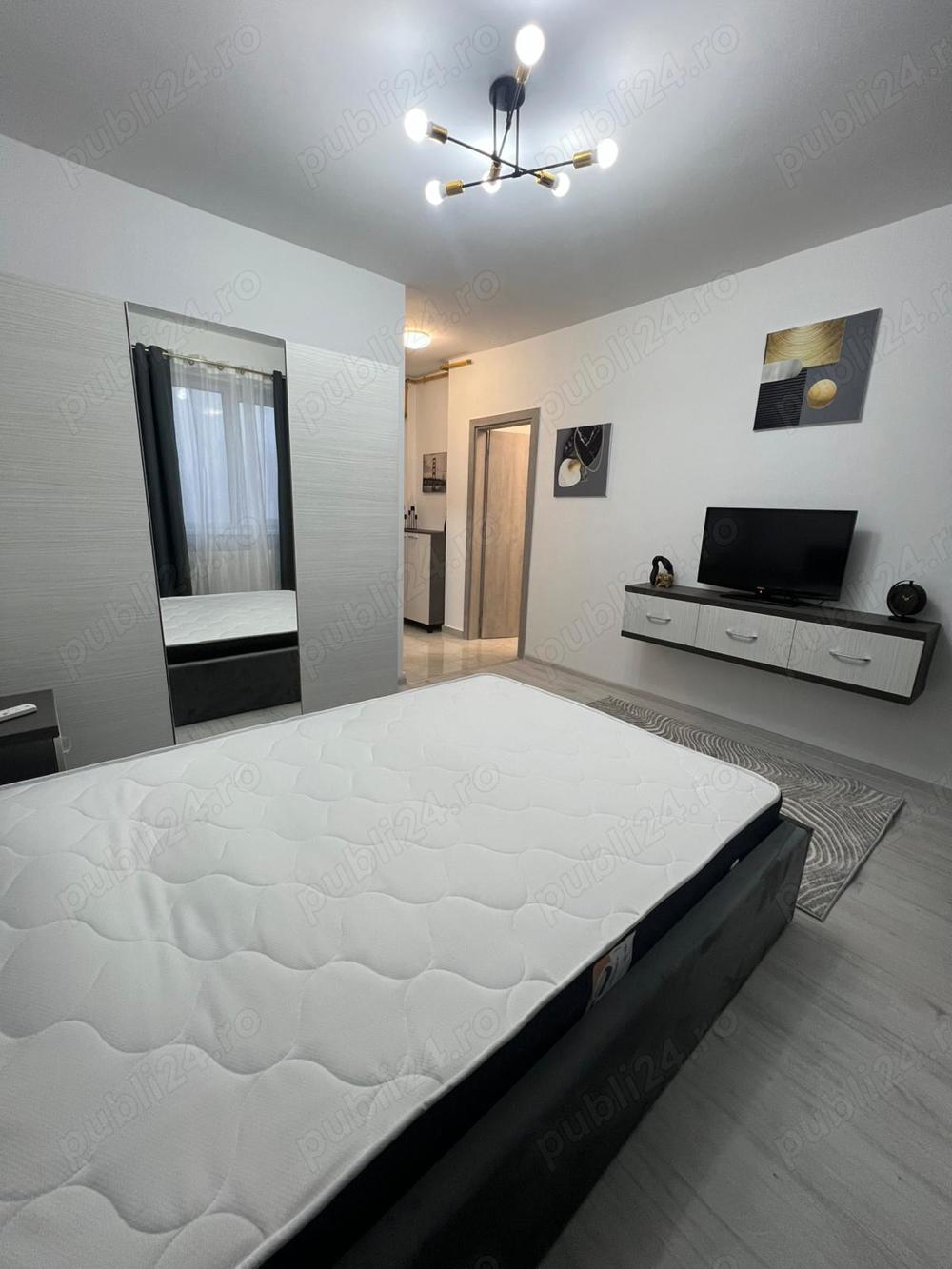 Inchiriez garsoniera