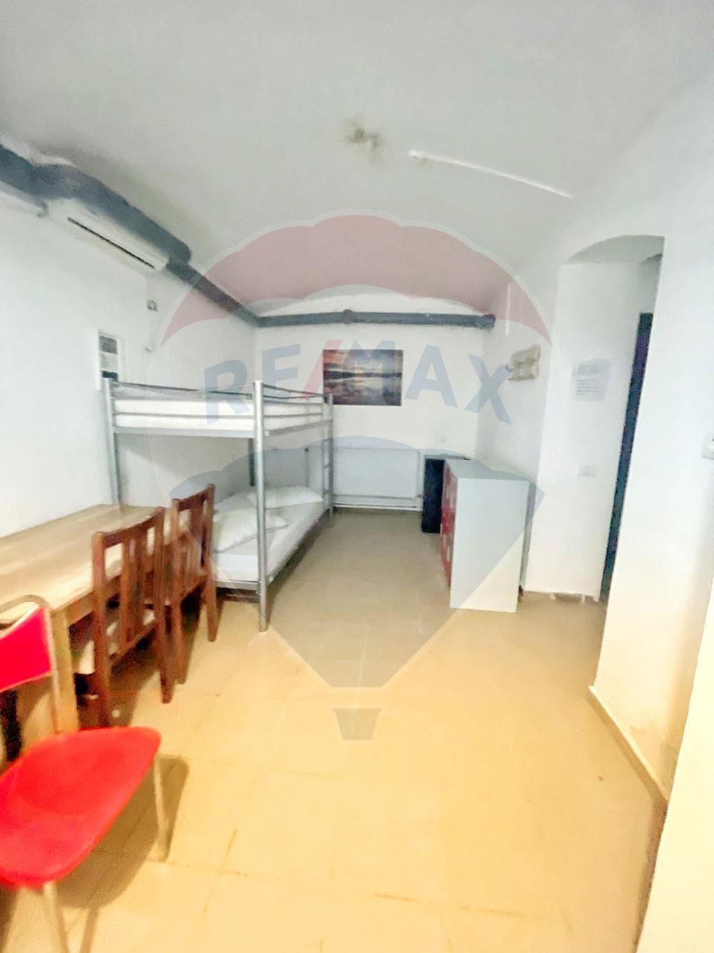 Apartament 2 camere ideal birou sau locuit, la 5minute de Piata Unirii