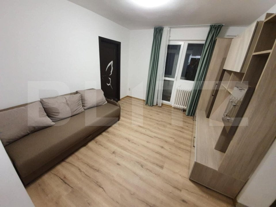 Apartament cu 2 camere decomandat,  35 mp, zona Alexandru cel Bun