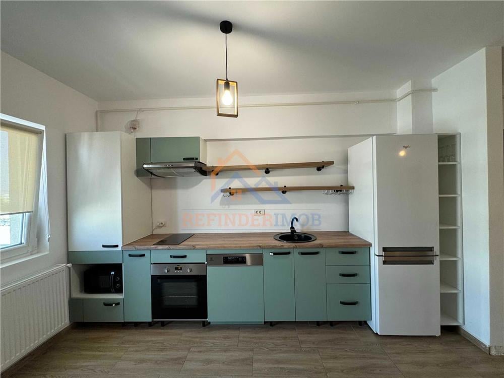 apartamnet 3 camere Berceni