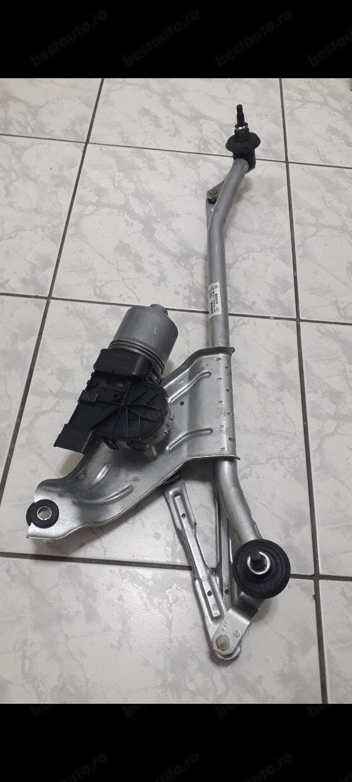 Ansamblu stergator parbriz Dacia / Renault Nou