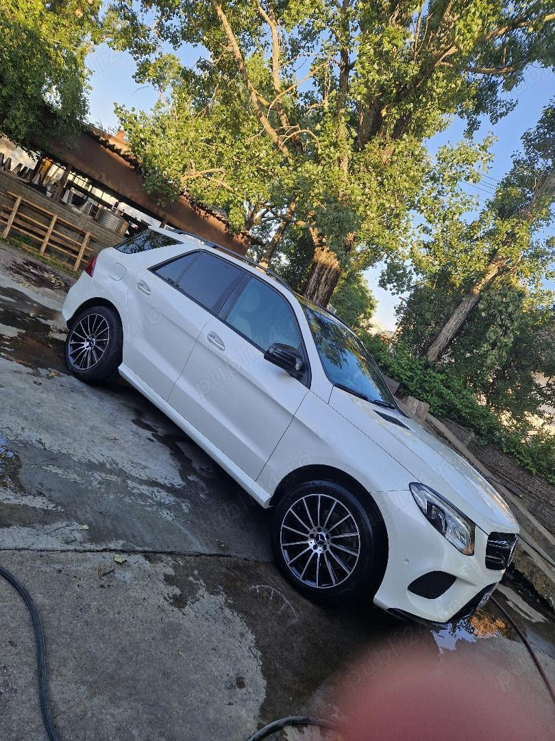 Mercedes Benz GLE 350D 4Matic AMG Shadow Line