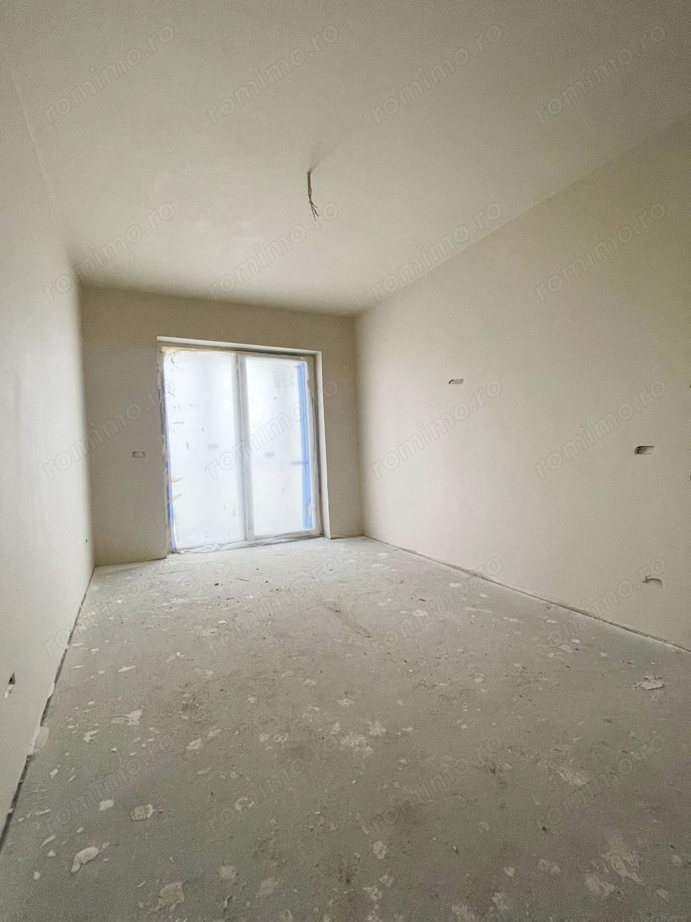 Apartament 2 camere - etajul 1 - 82.000 euro - Zona Giroc Braytim