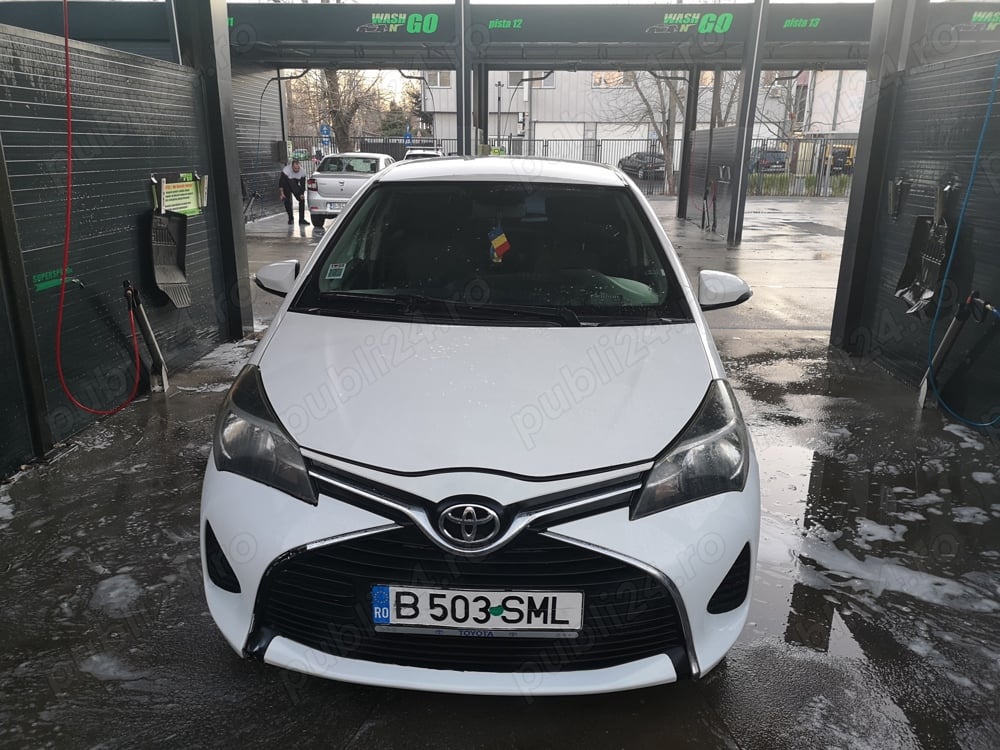 Toyota Yaris 2015 benzina + GPL