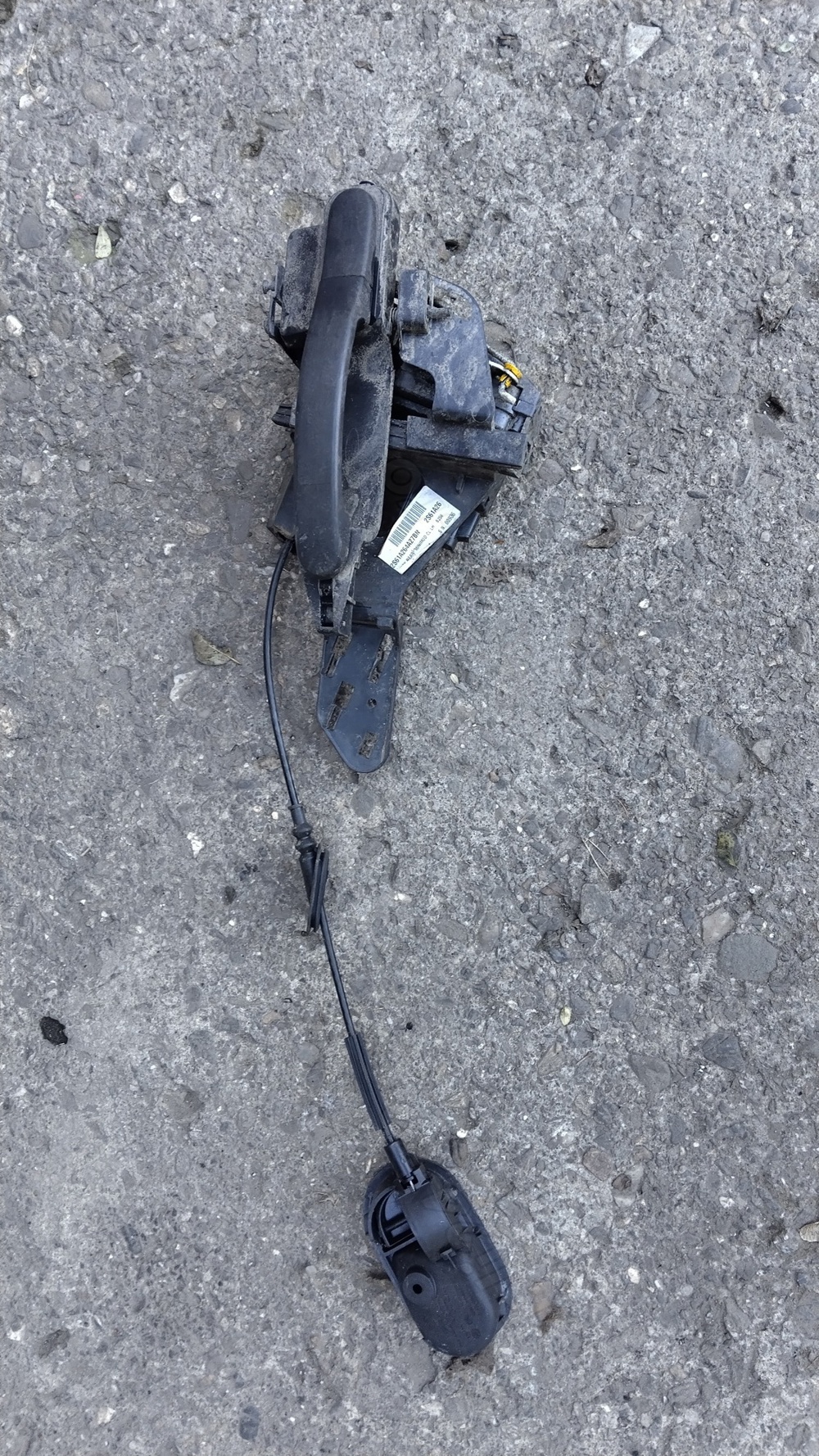 Broasca incuietoare usa completa stanga spate FORD FIESTA FUSION