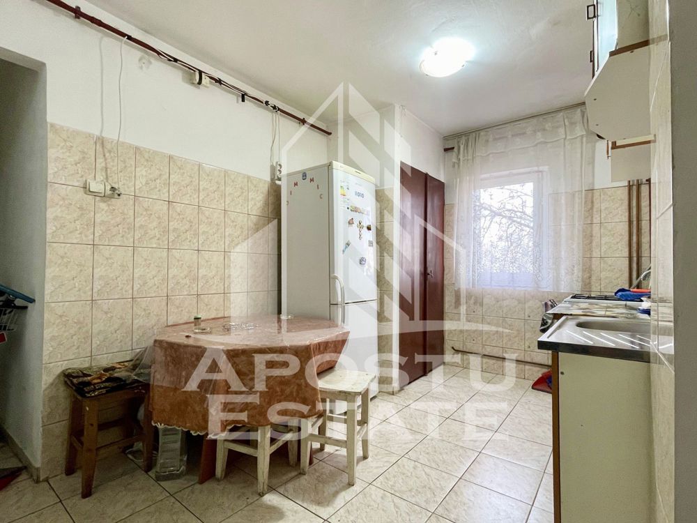 Apartament cu 2 camere la etajul al doilea, Lipovei