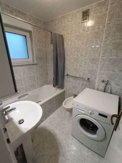 Apartament 2 camere de închiriat Zona Tractorul, Brașov