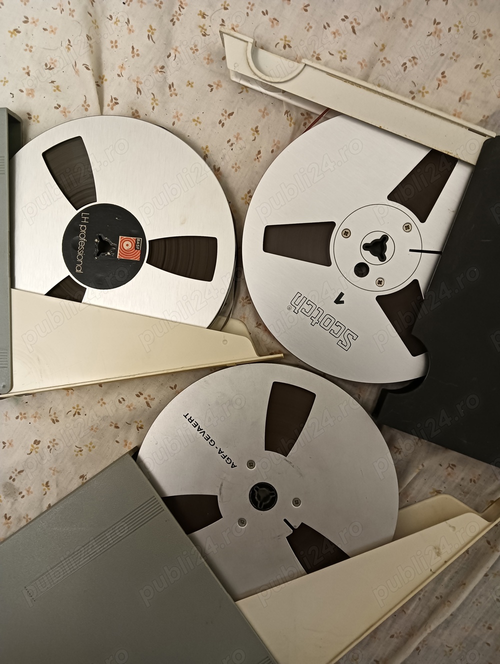 role metalice  18cm cu banda pentru magnetofon!Agfa ,Philips, Ampex si BASF 
