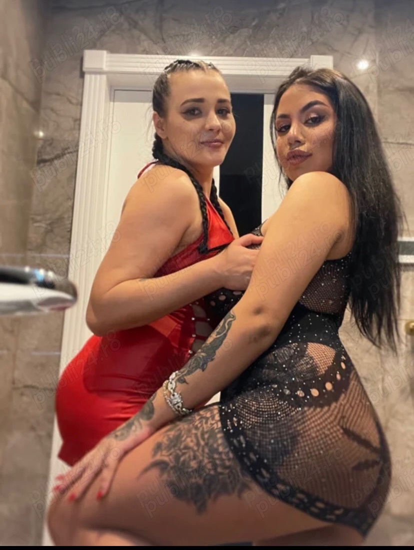 Doua fete la tine în oraș doar deplasări .. partyy